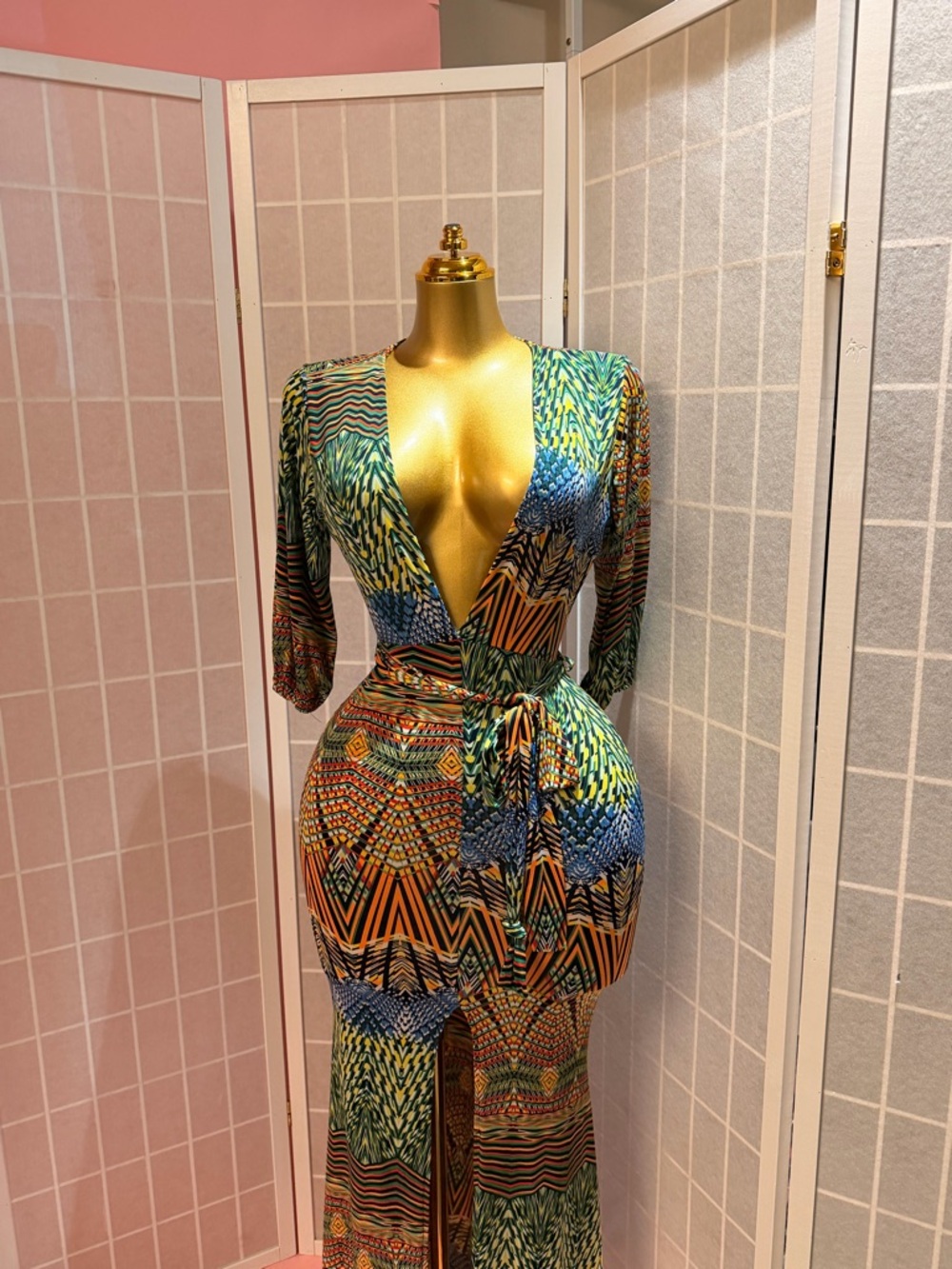 Hot Bodycon Multi-Color Printed Wrap Maxi Dress - Picture 11 of 12